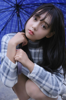 年轻小寡妇